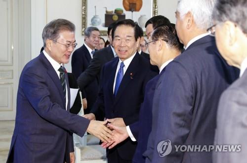 문 대통령 "징용손배 판결 존중, 개인청구권 소멸 아니라고 본것"