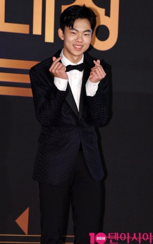 [TEN PHOTO]정준원 &#39;KBS 연기대상 사랑합니다&#39;