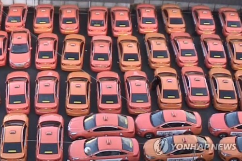내일 '카풀 반대' 택시업계 대규모 집회…"적폐 1호 국회 포위"