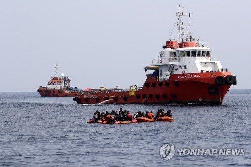 인니 라이온에어, 추락사고 한달만에 자비로 실종자 수색 재개