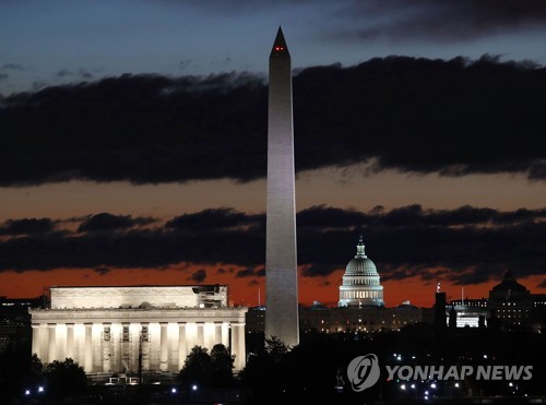 성탄전야 '대혼돈' 빠진 美워싱턴…"트럼프 통제불능 위험"