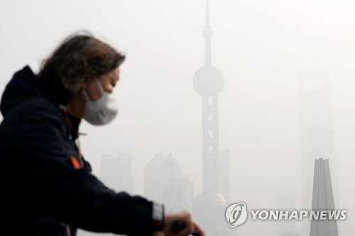 그린피스 "베이징 초미세먼지 농도 작년보다 10% 높아져"