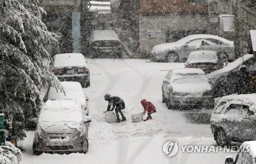 6∼8일 전국 곳곳 눈·비 예상…정부, 한파·대설 대비태세 점검