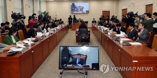 홍남기 "내년부터 최저임금 결정때 수용성·경제영향 고려"