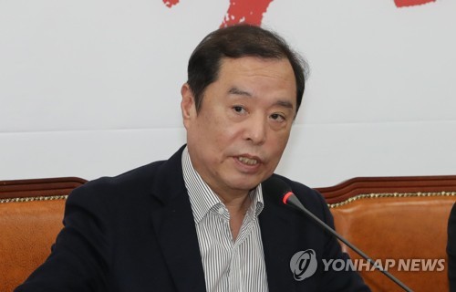 김병준 "대통령은 생활적폐 청산 외치는데 靑내부는 썩어들어가"