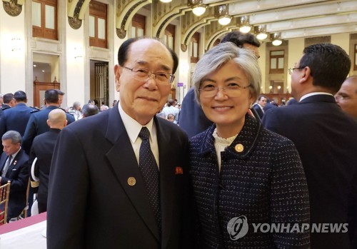 北김영남, 귀국길에 쿠바 재방문…카스트로와 회동