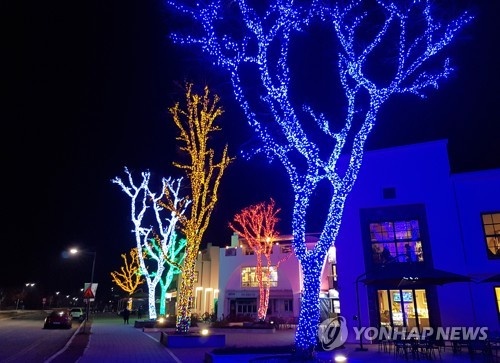 눈 내리는 주말은 스키어 천국…전국 명산은 등산객들로 '북적'