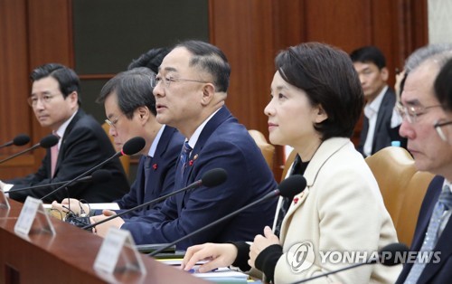 내년엔 월급 230만원 노동자도 일자리안정자금 지원 대상