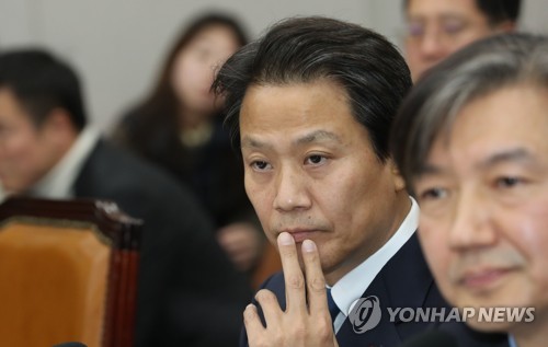 임종석 "문재인정부서 사찰행위는 존재하지 않는다"