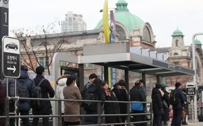 '카풀 반대' 전국서 택시 멈췄다…제주 관광객·직장인 발 동동