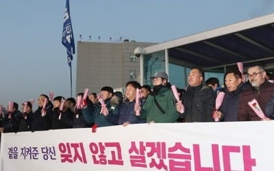 쌍용차, 해고자 71명 복직…희망퇴직자 등 34명도 추가