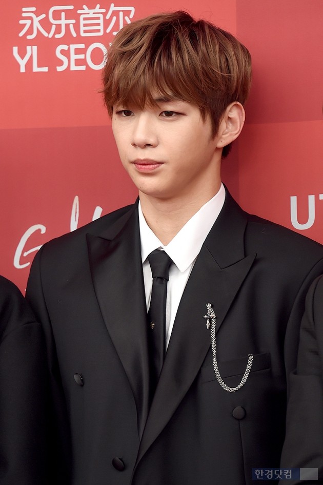 [포토] 워너원 강다니엘, '女心 흔드는 멋진 카리스마' (골든디스크)