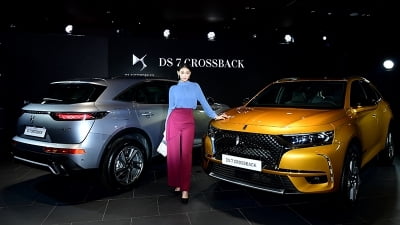 [포토] 마크롱 대통령의 프리미엄 SUV DS 7 크로스백 공식 출시