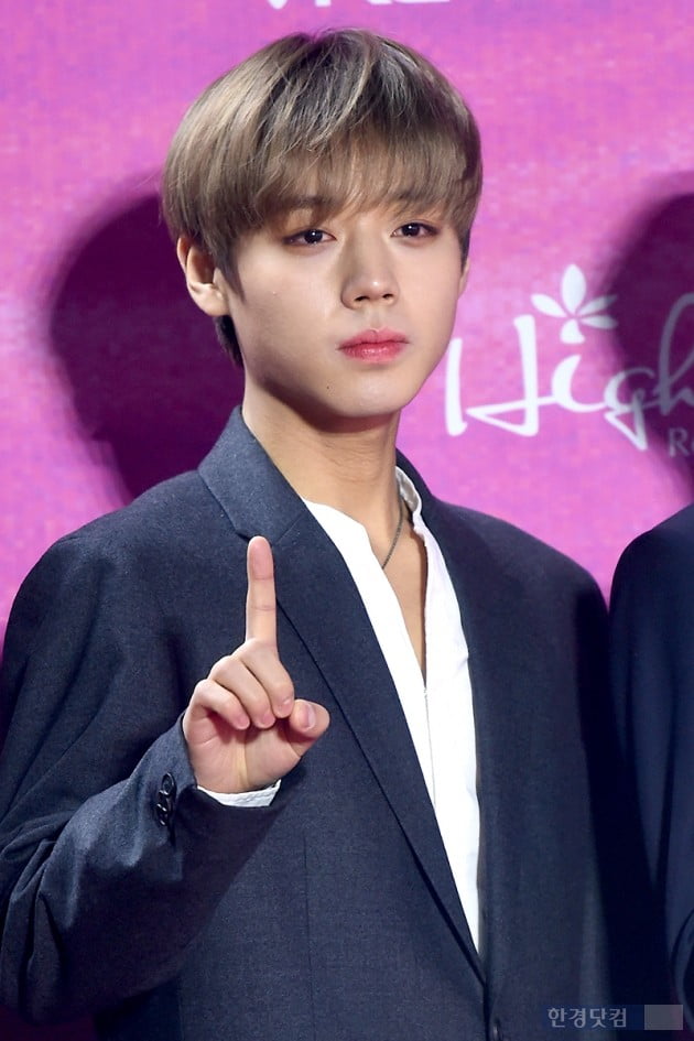 [포토] 워너원 박지훈, '감탄을 부르는 멋진 모습' (서울가요대상)