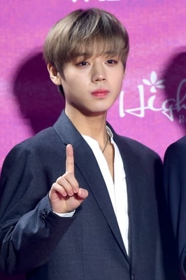 [포토] 워너원 박지훈, '감탄을 부르는 멋진 모습' (서울가요대상)