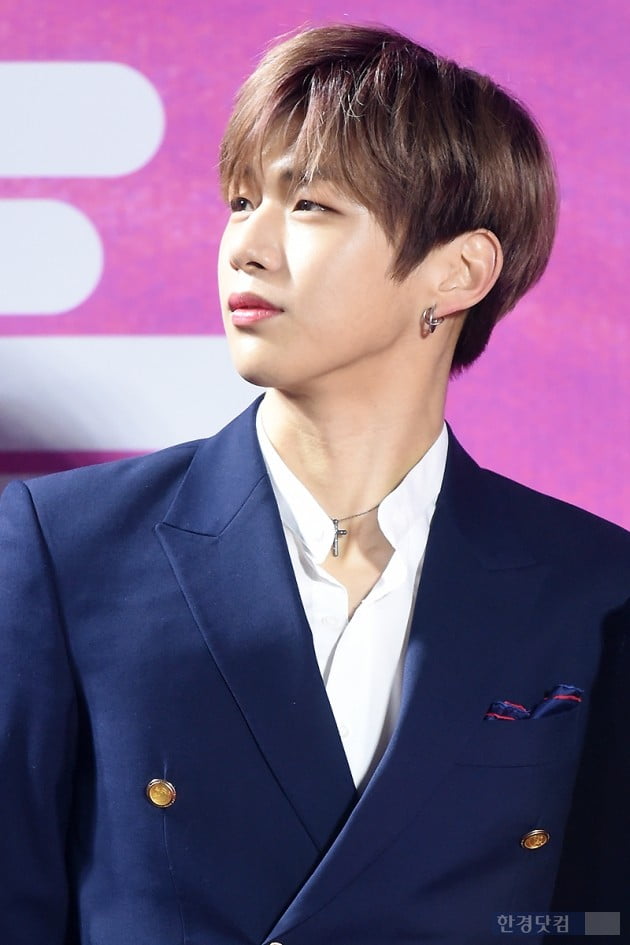 [포토] 워너원 강다니엘, '세상 혼자 사는 멋짐' (서울가요대상)