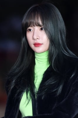 [포토] 우주소녀 설아, '아름다운 모습에 눈길~'