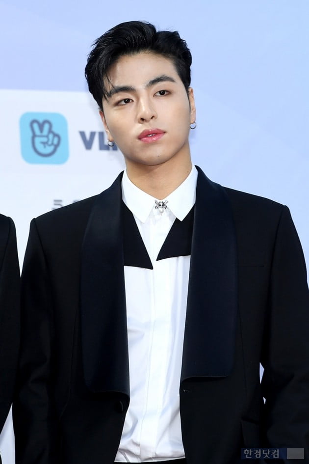 [포토] 아이콘 구준회, '깔끔 카리스마~'(가온차트뮤직어워즈)