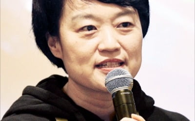  한성숙 "네이버, 기술 플랫폼 도약…구글과 싸워서 이기겠다"