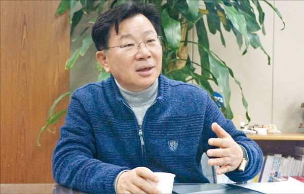 김진백 디오 대표, 3D로 심는 '디지털 임플란트' 내년 완성…"美 프리미엄 시장서 승부"