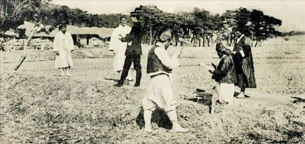 1910년대 토지조사사업 당시 정경. 