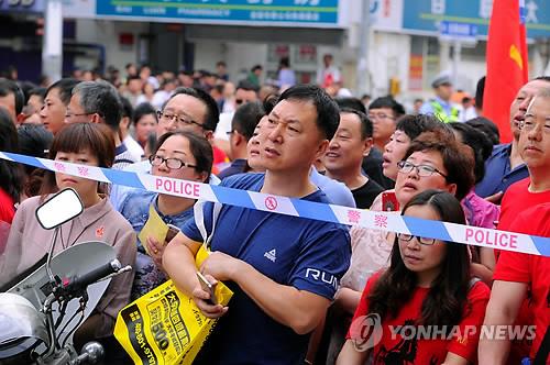 중국 인구 올해 14억 돌파 확실…2024년엔 인도에 역전