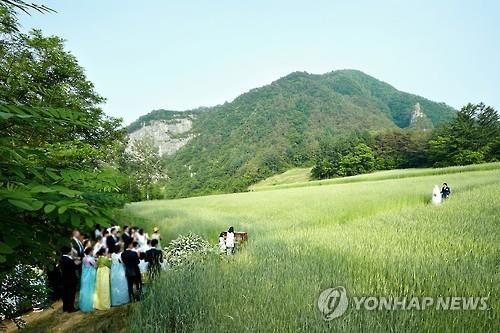 정선 아우라지에 '원빈 소풍 가던 길' 생긴다