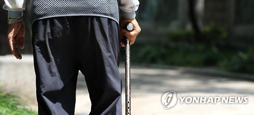 서울 65세이상 10명 중 2명은 '독거노인'…삶 만족도 68점
