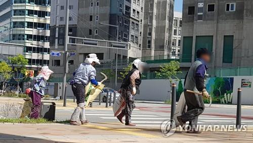 일자리 9년만에 가장 적게 늘었다…실업률 3.8％, 17년만에 최고