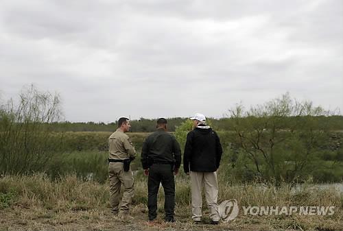 트럼프-민주 '강대강' 장벽대치…셧다운사태 '역대 최장기' 임박