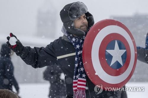 美 중서부 강타 '눈폭풍' 東進…10명 숨지고 무더기 정전·결항