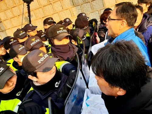 대학교수들 "개정 산안법, '김용균법'이라 부르기도 부끄러워"