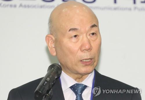 이효성 위원장 "휴대폰 가격정보에 오픈마켓도 포함할 것"