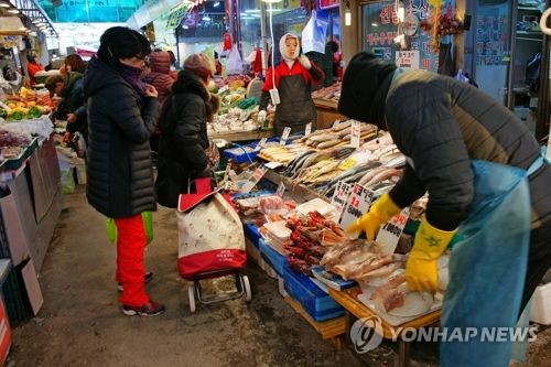 "명절음식 상온보관은 2시간 이내…운전자 멀미약 복용 주의"