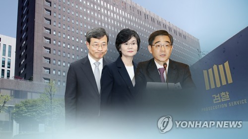 '양승태 소환 D-3' 검찰, 총력 준비…현직 대법관 3명 서면조사