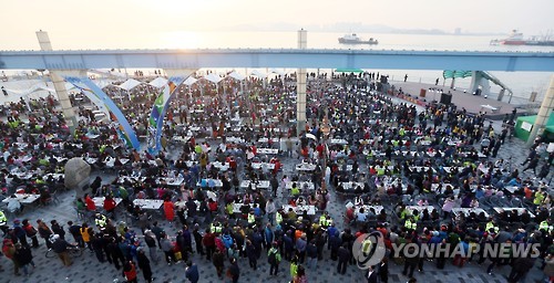 한때 급증했지만…인천 월미관광특구 찾은 외국인 줄었다