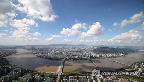 서울 작년 초미세먼지, 전년보다 8% 감소…"저감노력 지속해야"