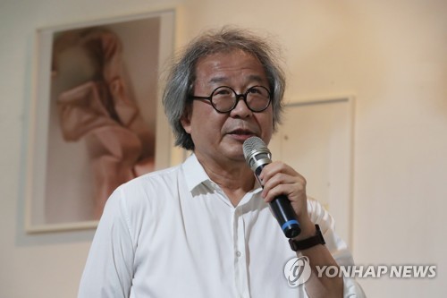 승효상 "새 광화문광장안, 행안부가 오해…청사 공원화 미정"