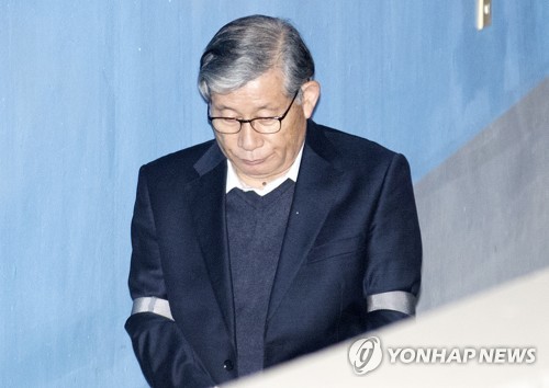 '댓글공작' 배득식 前사령관 징역 6년 구형…"헌정질서 파괴"