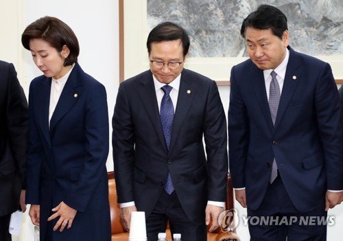 손혜원 의혹 與무대응 속 野공세 격화…선거제개혁 대립도 심화