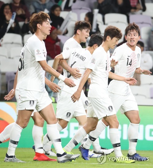 -아시안컵- '김민재 데뷔골' 한국, 키르기스 꺾고 16강 진출