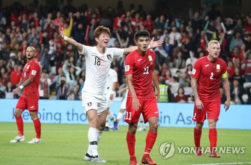 [아시안컵] '골가뭄' 벤투호의 고민…중국전 '손흥민 쓸까'