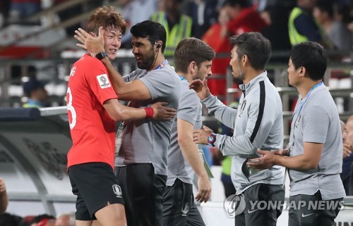 [아시안컵] 진화하는 벤투호의 빌드업…'16강부터 더 강해진다'