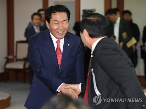 안상수 "공천혁명으로 총선승리"…한국당 대표 출마선언