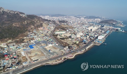 '손혜원 논란' 목포 서산·온금 재개발…시공사 "참여 철회"