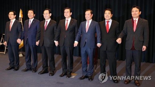 한국 '황교안 출마 자격' 갈등…黃 "비대위가 찬물 안끼얹을것"