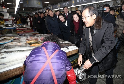 홍준표 "황교안 선거권 없어…전대출마 자격 운운 난센스"