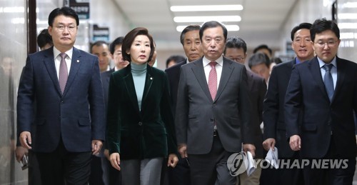 김병준, 황교안 출마 자격 시비에 "당헌당규 가볍지 않아"