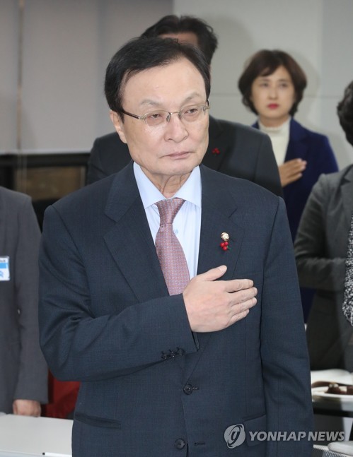 이해찬 "민간소비, 성장에 기여…부분적인 최저임금 효과"