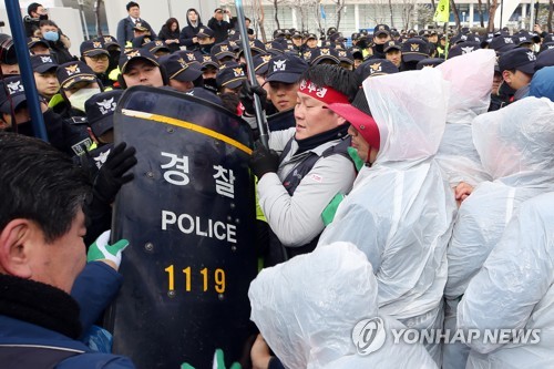 현대기아차노조 "공동파업 유보"…고용보장 요구할 듯